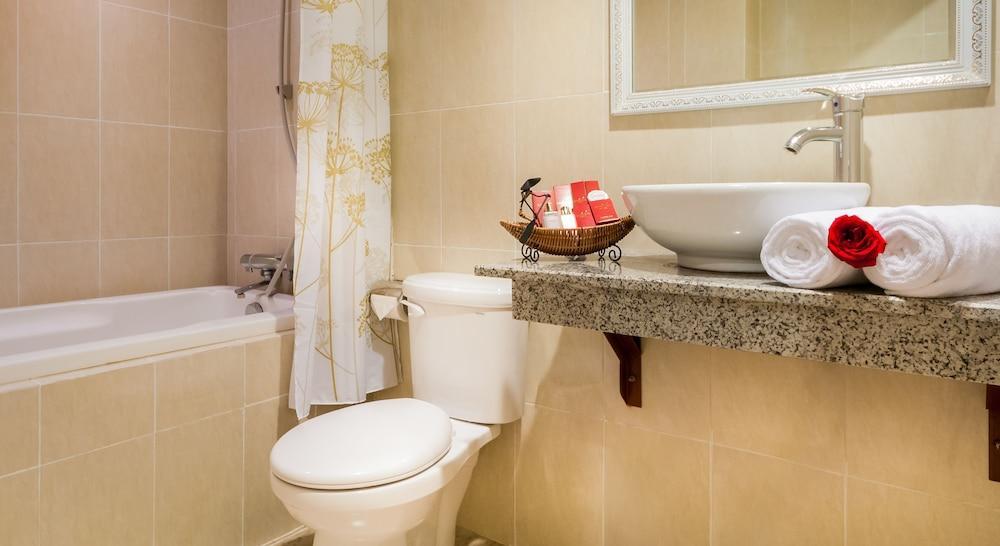 Saga Hotel Hô Chi Minh-Ville Extérieur photo
