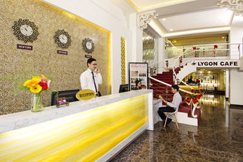 Saga Hotel Hô Chi Minh-Ville Extérieur photo